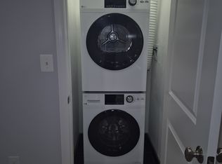 209 Endicott St APT 2, Boston, MA 02113