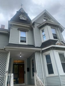 2 Sunderland St, Boston, MA, 02121
