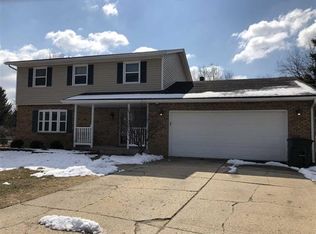 223 Matthew Ct, Winnebago, IL 61088