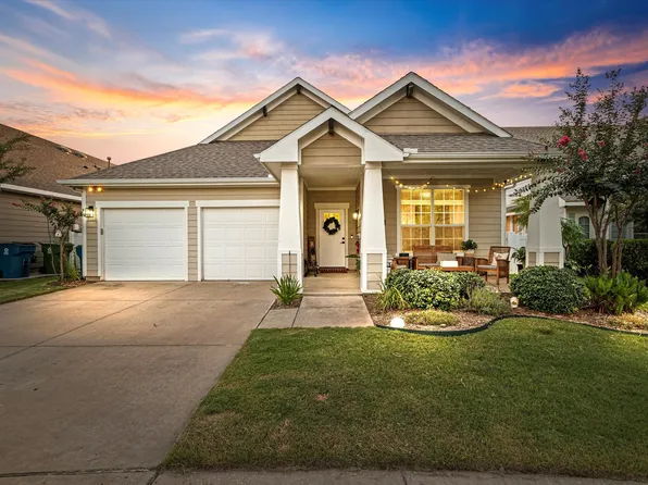 1617 Mary Ln, Aubrey, TX 76227