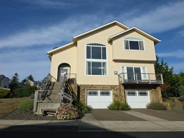 1525 Ocean Highlands Pkwy, Tillamook, OR 97141