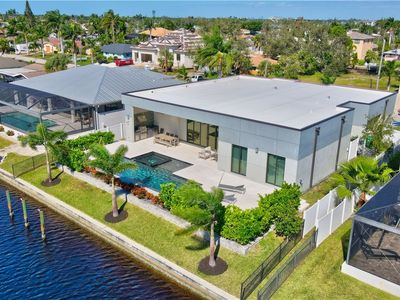 836 Miramar Ct, Cape Coral, FL, 33904