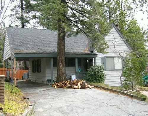 1st image of 379 Heliotrope Dr