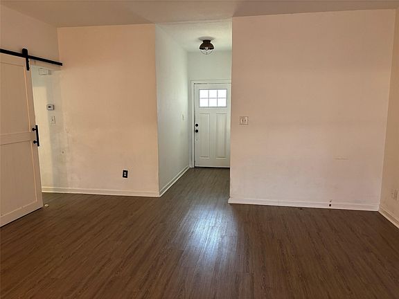 5th image of 108 Shenandoah Trl