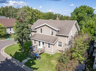 37-39 Cato Ave, Duluth, MN 55808