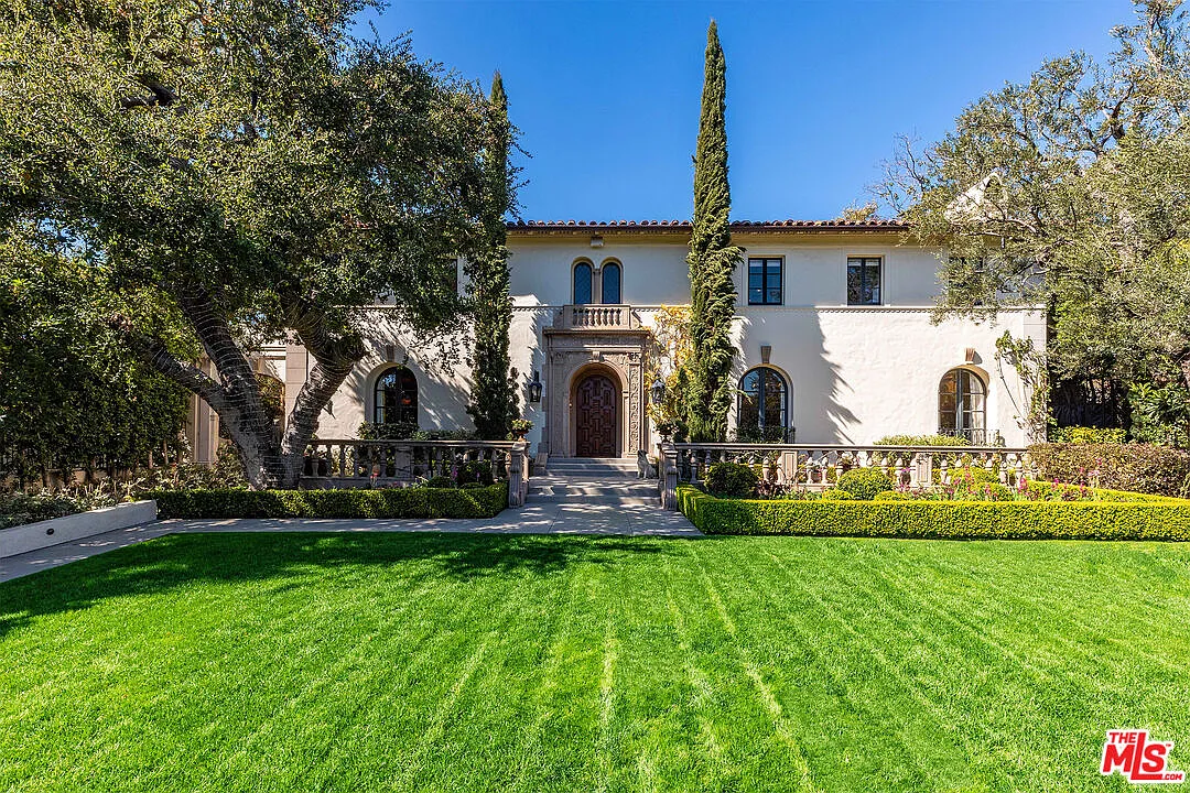 7 bed, 11.0 bath, 11565 sqft, $55,000 — Photo 1