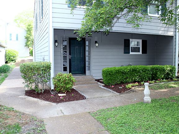 HOA covers exterior maint