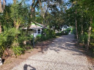 75 N Mango St, Englewood, FL 34223