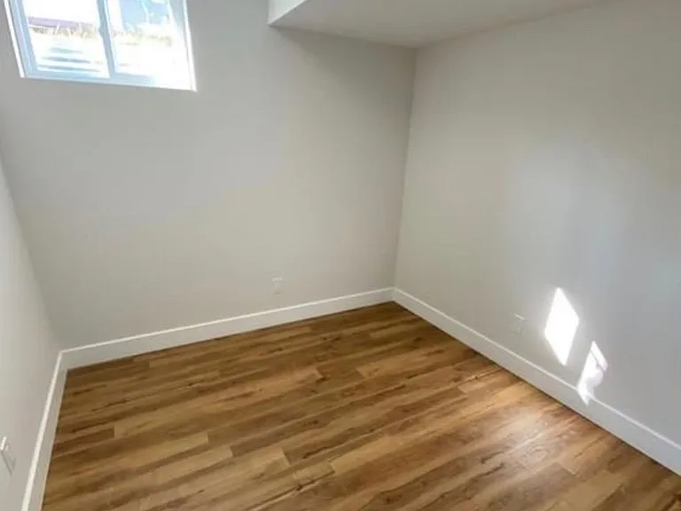 1400 Mayview Ave #BASEMENT — Photo 7
