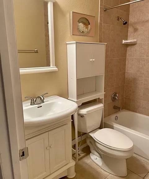 124 Reserve Cir #208 — Photo 25