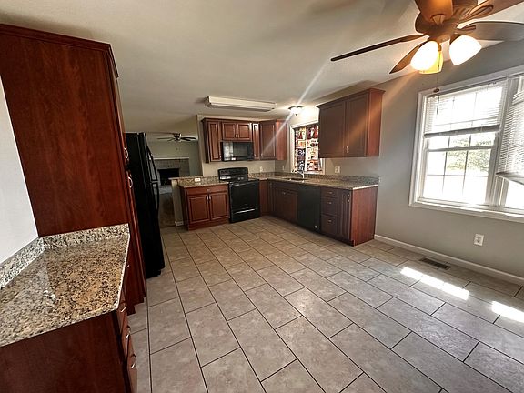 5th image of 2224 Dennings Rd