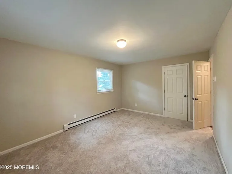 501 Bismarck St — Photo 15