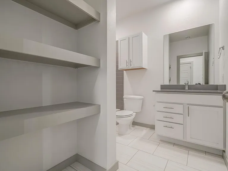 13513 Vinita Dr — Photo 13