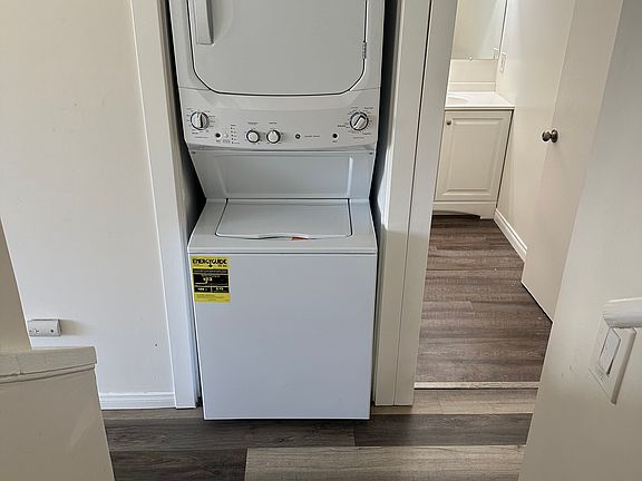 4th image of 8138 Winter Gardens Blvd Unit 14