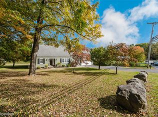 102 Cedar Ave, Poughkeepsie, NY 12603