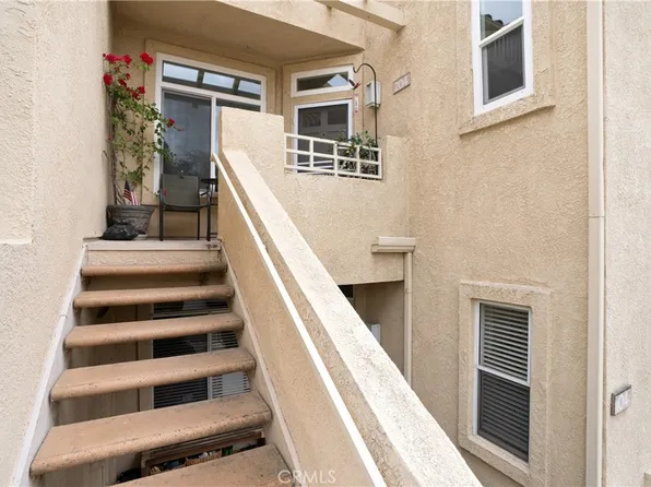 3160 Puesta Del Sol Ct Unit 204, Corona, CA 92882