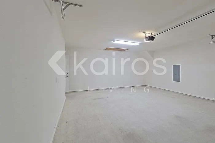 113 Yardley Ct — Photo 18