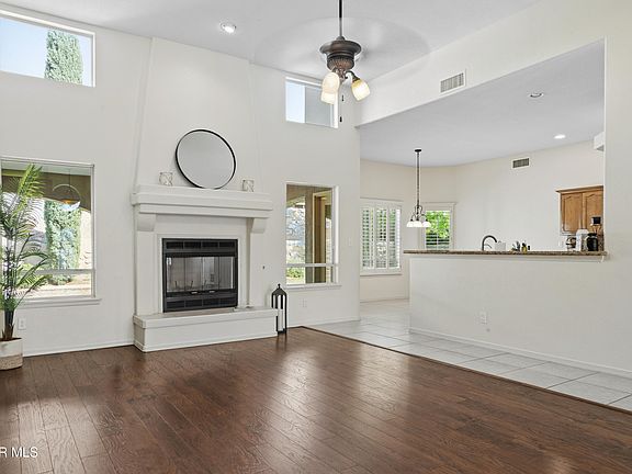 2nd image of 1472 Pioneer Rdg