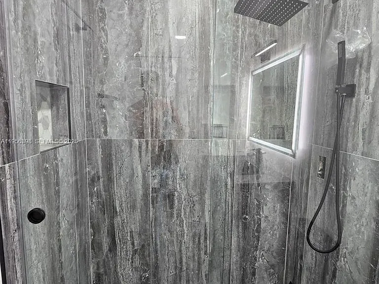 1120 Parkside Green Dr #C — Photo 20