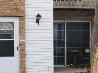 8340 S Chicago Rd, Oak Creek, WI 53154