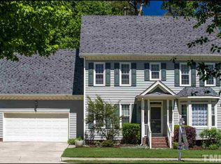 1303 Oak Crest Dr, Knightdale, NC 27545