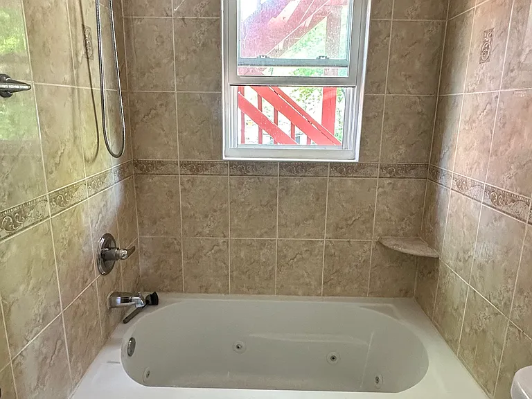 98 S Burnett St #2 — Photo 8
