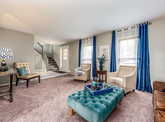 5th image of 239 Mistwood Ln