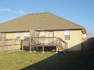 947 N Madison Ave, Republic, MO 65738