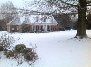 112 Forest Mere Cir, Butler, PA 16002