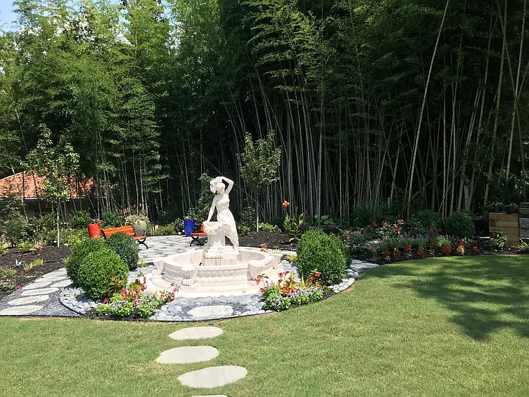 6447 Vernon Woods Dr — Photo 16