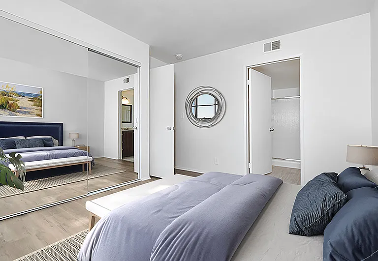 4235 Whitsett Ave #201 — Photo 16
