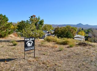 109 Cedar Ridge Dr, Thermopolis, WY 82443