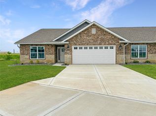 618 Rhapsody Ln, Troy, IL 62294