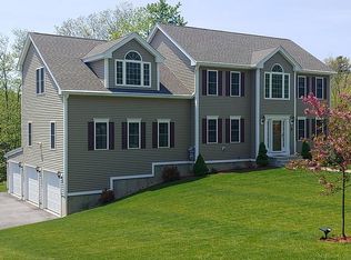 5 Thurston Hill Rd, Rutland, MA 01543