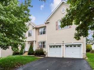 9 Winding Ridge Rd, Lake Hopatcong, NJ 07849