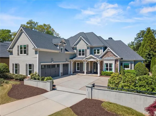 2085 Cambridge Ave, College Park, GA 30337