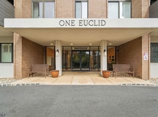 1 Euclid Ave #3B, Summit, NJ