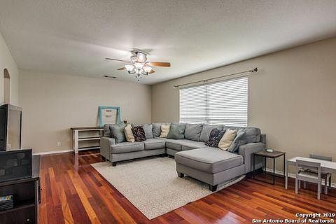 1st image of 1110 Cockroft Dr