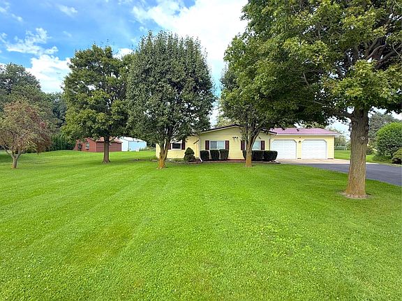 2nd image of 11265 Hoghe Rd