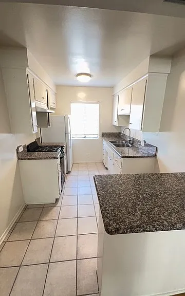 116 N Craig Ave #5 — Photo 4