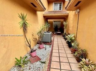 7509 NW 175th St #7509, Hialeah, FL 33015