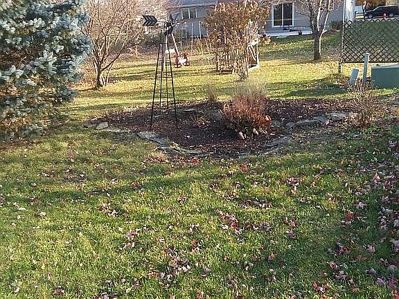 3rd image of 543 E Countryside Dr