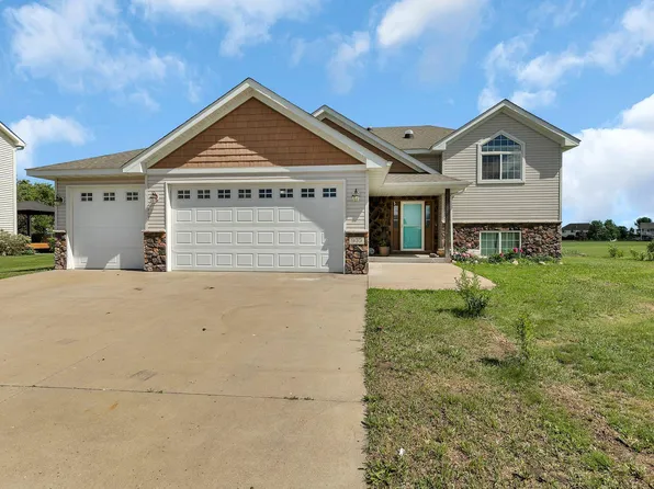 910 Kelsey Ave, Clearwater, MN 55320