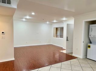 13525 Vanowen St APT 206, Van Nuys, CA 91405