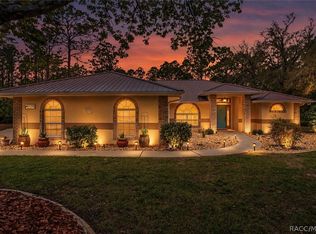 4474 W Horseshoe Dr, Beverly Hills, FL 34465