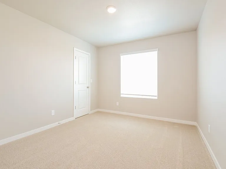 7325 Crystal Ave — Photo 15