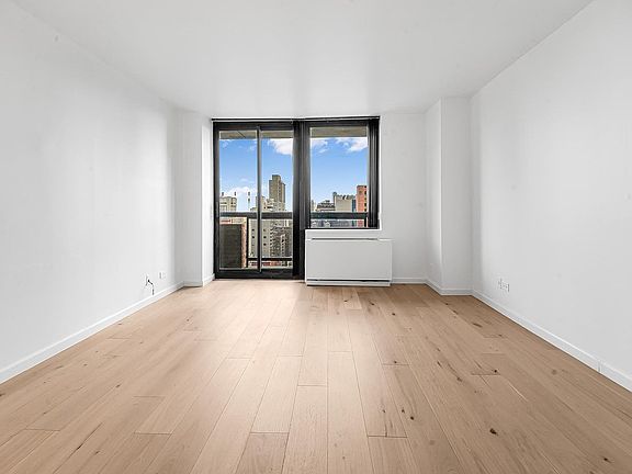 3rd image of 300 E 62nd St APT 1705