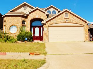 2028 Shepherds Glen Ln, Arlington, TX 76010