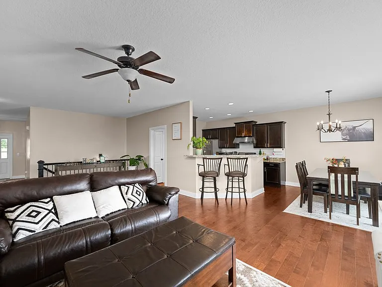 67 Cobblestone Ln — Photo 28