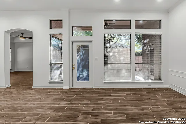 111 Westwood Way — Photo 13